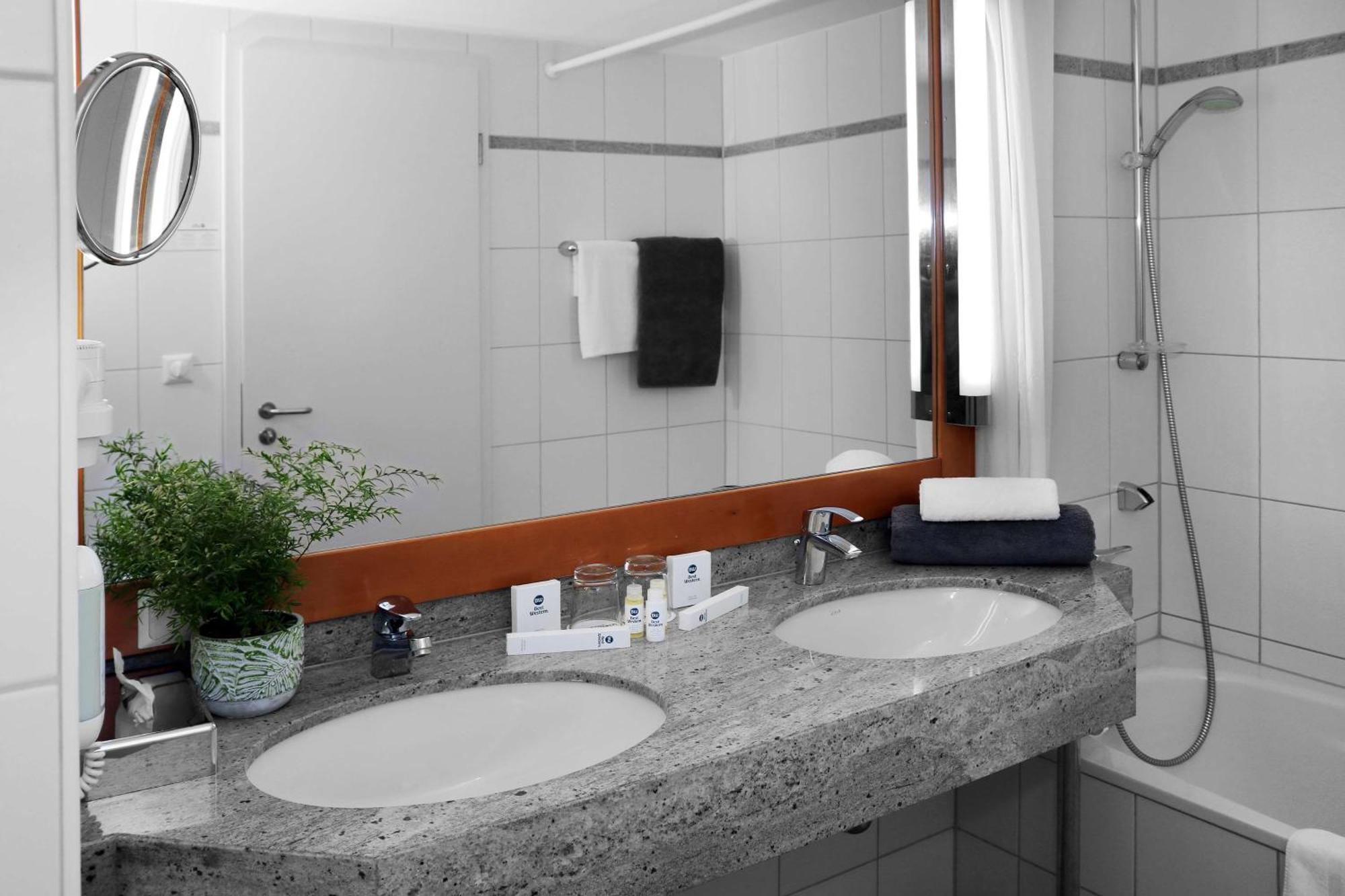 Best Western Hotel Halle-Мерзебурґ Екстер'єр фото